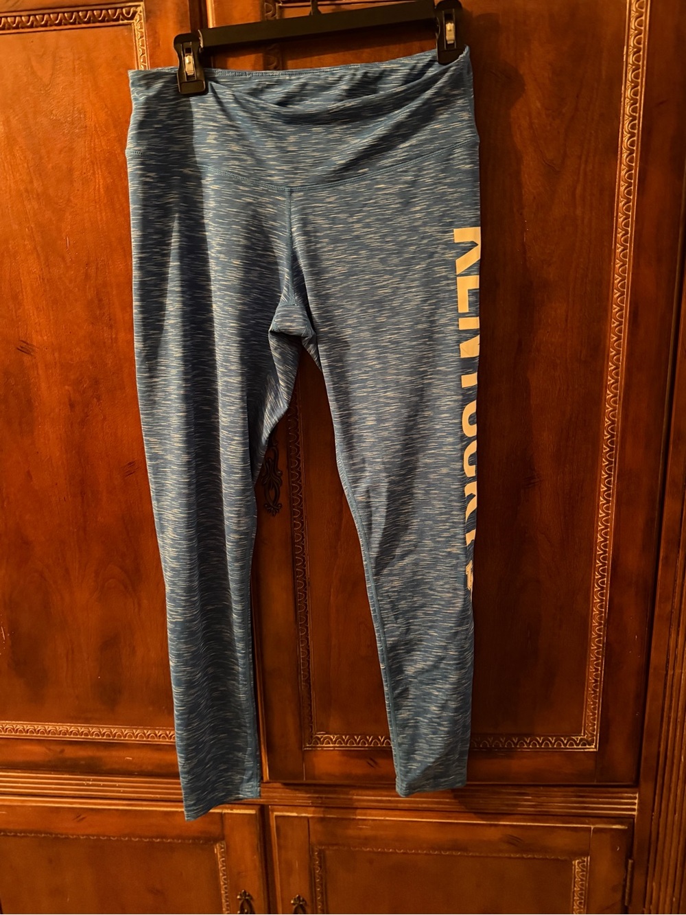 Kentucky wildcats women’s Active Leggings with Side Lettering